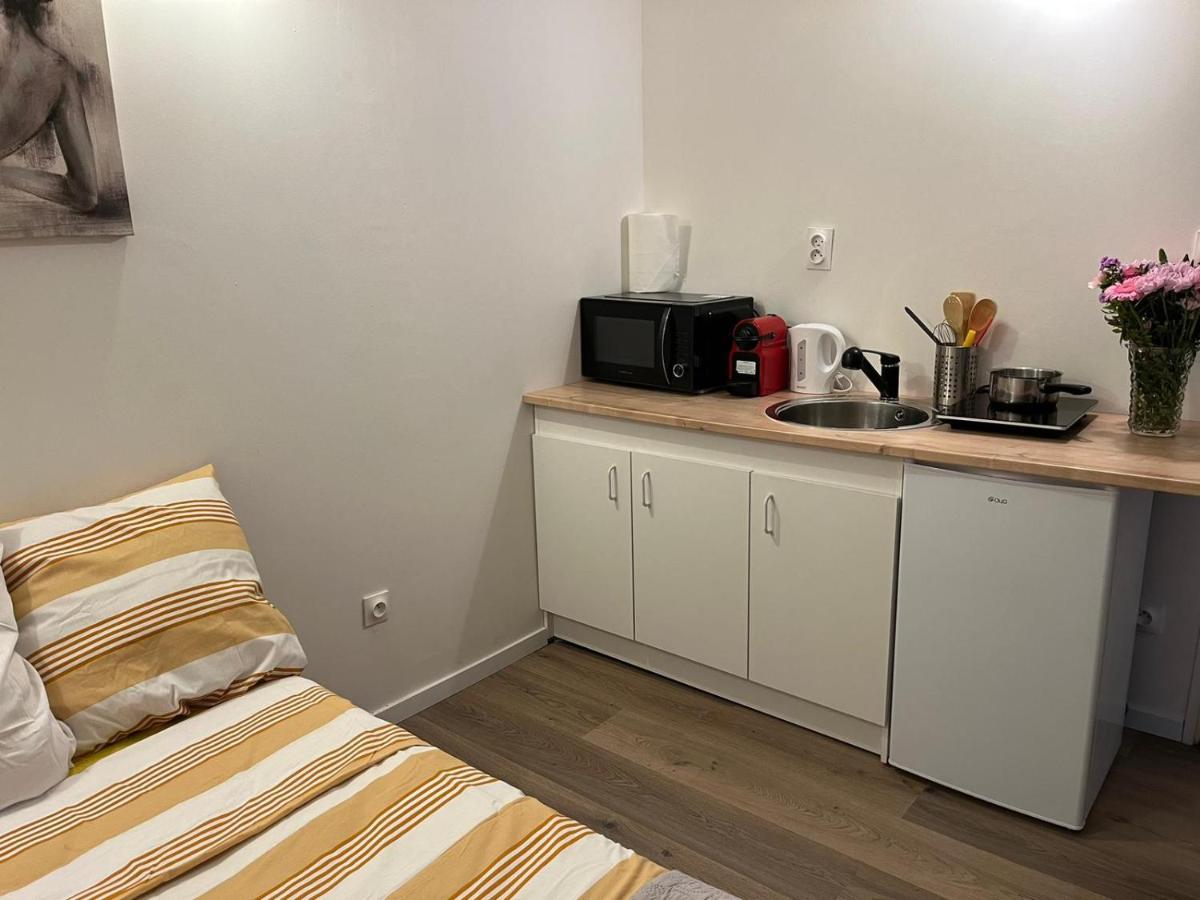 Abrilove Castres  Extérieur photo